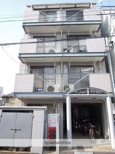 アップルハウス桑田【2階】の外観