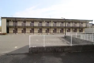 レオパレスアークハイツⅡ【2階】の外観