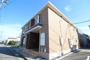 アラマート【1階】の外観