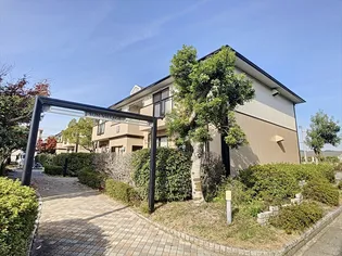 サンビレッジ西大寺【1階】の外観