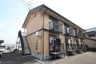 ナウ・ビラージュ【1階】の外観