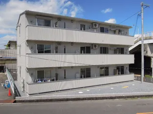 メナージュ【2階】の外観