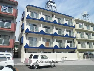 サンリオン【3階】の外観