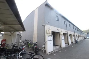 レオパレス千丸【1階】の外観