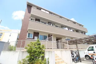 イル ヴィラージュ A棟の画像