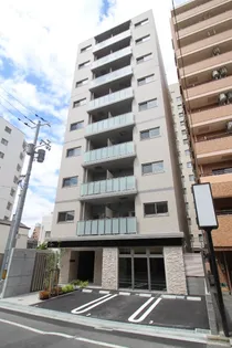 LA NEIGE 中山下の画像