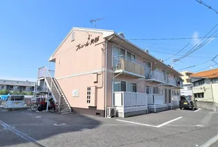 プレジール矢杉【1階】の外観