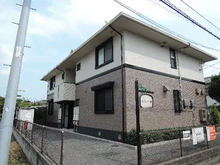 ハイカムール静【2階】の外観