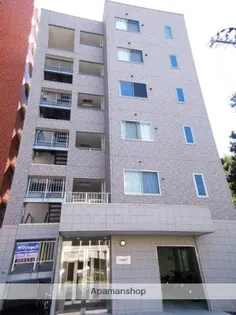 岡山県岡山市北区弓之町【マンション】の外観