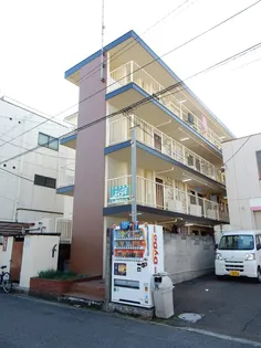 岡住マンション【1階】の外観