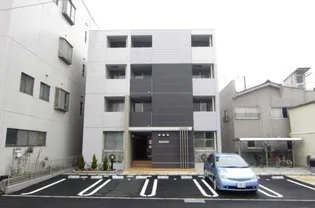 クレア コートの画像