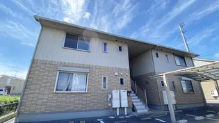 ヌーヴォー・シャンテ C【2階】の外観