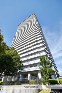 ファミールタワープラザ岡山イーストタワー【21階】の外観