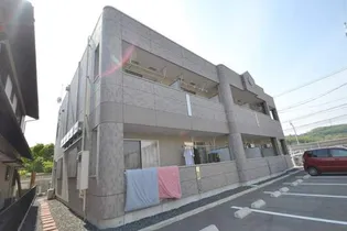 ヌーベル バーグ【2階】の外観