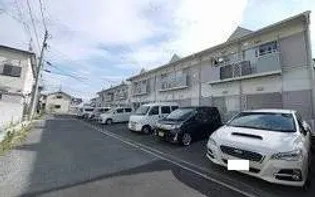 サンコート芳泉A棟【1階】の外観