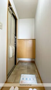 すずらんⅡ【2階】の玄関