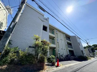 センチュリー伊島B棟【1階】の外観