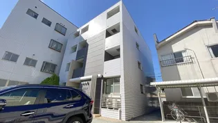 クレア コートの画像