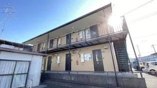 ナウ ビラージュ【2階】の外観