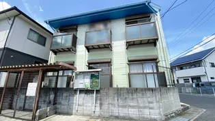 メゾンドゥクロワの画像