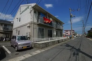 シャンポールながせA棟【1階】の外観