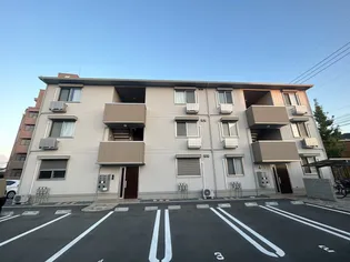 グリーンウイング【2階】の外観