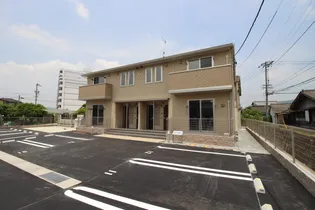 サン・レジデ【2階】の外観