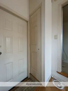 フレンチェ門田屋敷【3階】の玄関