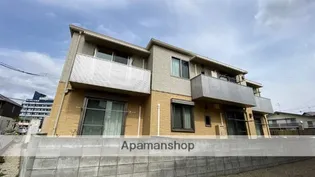 ピュアズ B棟【2階】の外観