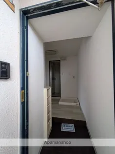 パルミラ浜【4階】の玄関