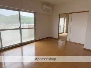 アリベ国富【701号室】の居間