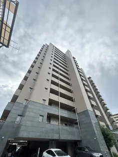 リビンコートプライム奉還町【14階】の外観