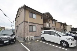 ファン・ハウス B棟【2階】の外観