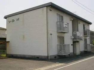 ニューエレガンス【2階】の外観