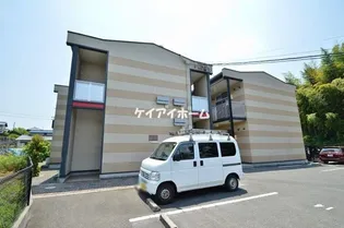 レオパレスグリーンコート【1階】の外観