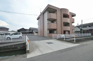 リヴェールの画像