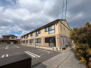 ナウ リヴィエールの画像