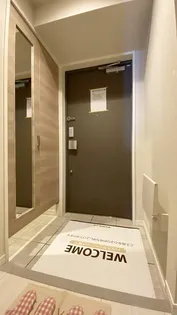 TWIN TOWERS SELINA【7階】の玄関