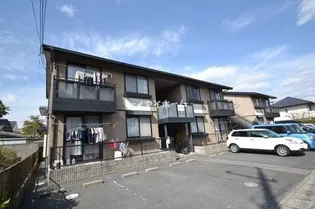 タウンハイツ山崎 B【1階】の外観