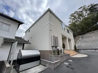 ピュアウィンド B【2階】の外観