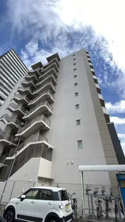 TWIN TOWERS SELINA【11階】の外観