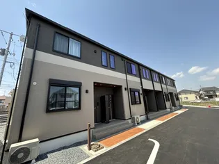 ホワイトハウス【1階】の外観