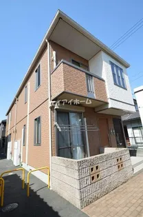 RAINBOW B棟【2階】の外観