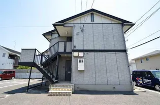 モア・フローレンス C棟【1階】の外観