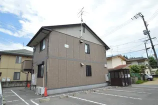 クリエンテ B棟【2階】の外観