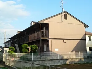 ピュシス【1階】の外観