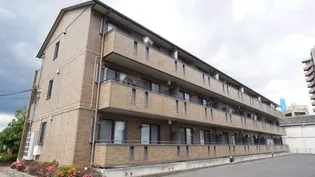 ファミーユ昭和【1階】の外観