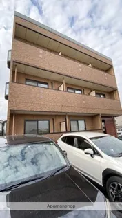 ピトレスクいづし【1階】の外観