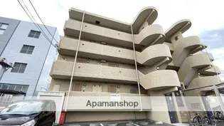 West Court【4階】の外観