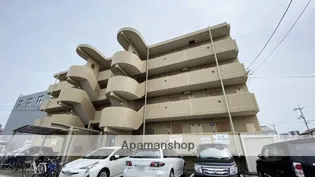 WEST COURT Bの画像